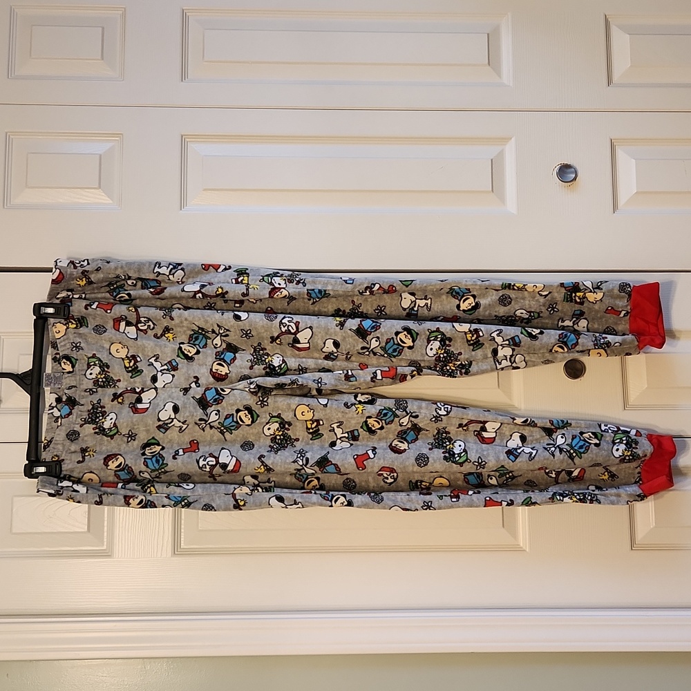 Peanuts Snoopy Christmas pants